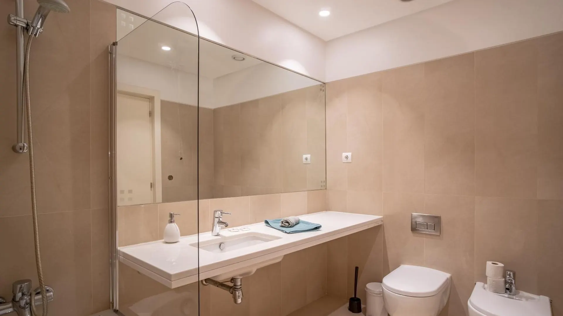 Freemont Apartment Funchal  Funchal (Madeira)